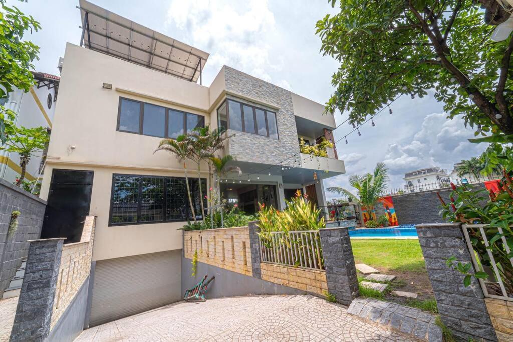 Maison Khu Vuon Nhiet Doi TP. Hồ Chí Minh