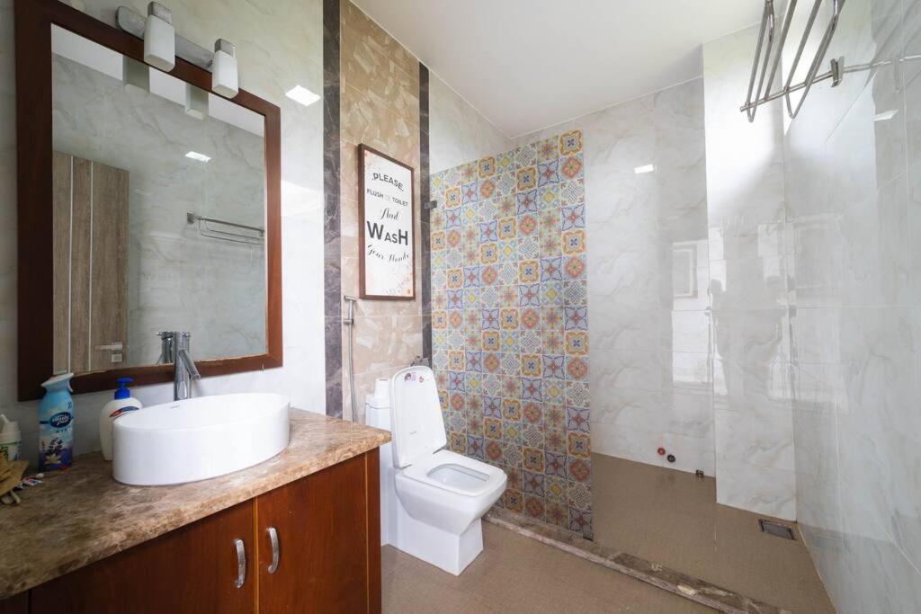 Maison Khu Vuon Nhiet Doi * TP. Hồ Chí Minh